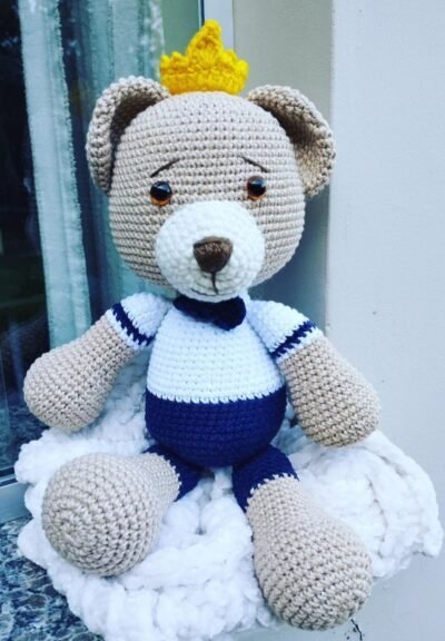 Amigurumi ursinho príncipe