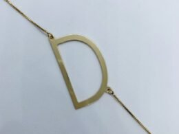 Colar personalizado letra D banhado no ouro