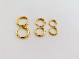Trio de brinco argola pequena lisa banhada a ouro