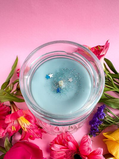 Vela aromática Cajado de Mago 140g - cedro e mirra - Imagem 4