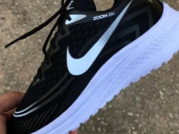 Tenis baixo