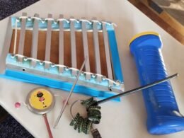 Instrumentos musicais reciclados
