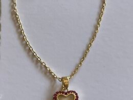 Conjunto coração cravejado banhado a ouro