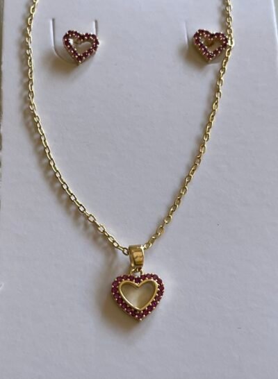 Conjunto coração cravejado banhado a ouro