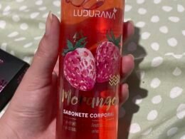 Sabonete corporal de morango ludurana