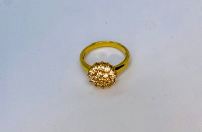 Anel com zircônia banhado a ouro