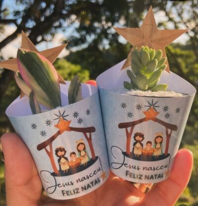 Lembrancinha personalizada com suculentas - Imagem 19