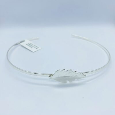 Choker folha escovado banhado no prata