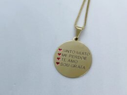 Colar personalizado com frase banhado a ouro