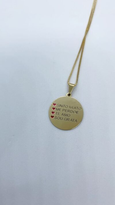 Colar personalizado com frase banhado a ouro