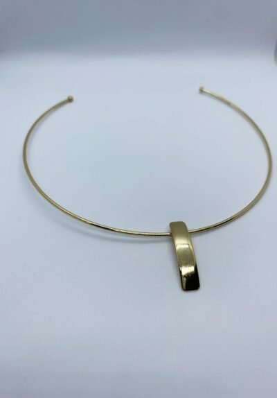 Choker banhada a ouro com pingente