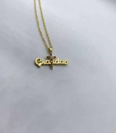 Colar gratidão com cruz cravejada banhado no ouro