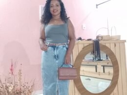 Saia midi com fenda
