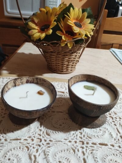 Velas de cera de côco cremosa na cumbuca