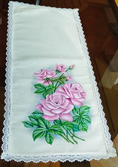 Trilho de mesa pintado a mão,motivo rosas