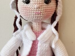 Boneca amigurumi Antonia