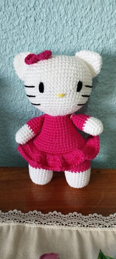 Hello kit amigurumi